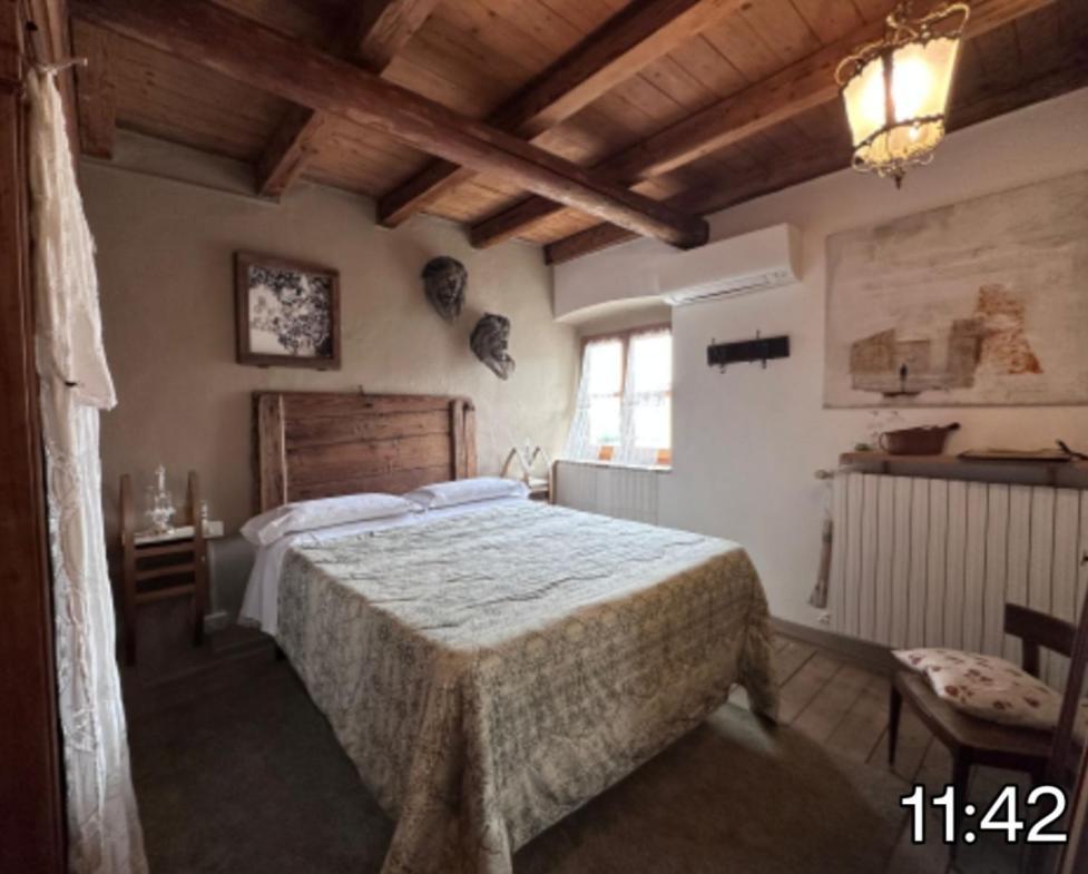 La Casa Di Marla Bed and Breakfast Σιρμιόνε Δωμάτιο φωτογραφία